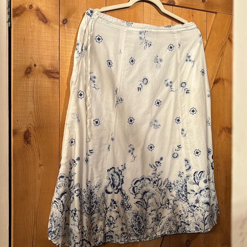 Eddie Bauer summer skirt